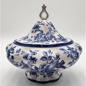 Vintage SSF Made in Italy Covered Serving Dish Floral Scalloped Blue White